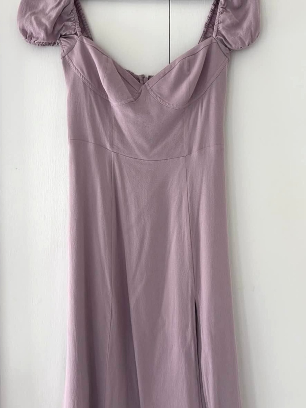 Aritzia Lilac Puff-Sleeve Sweetheart Midi Dress